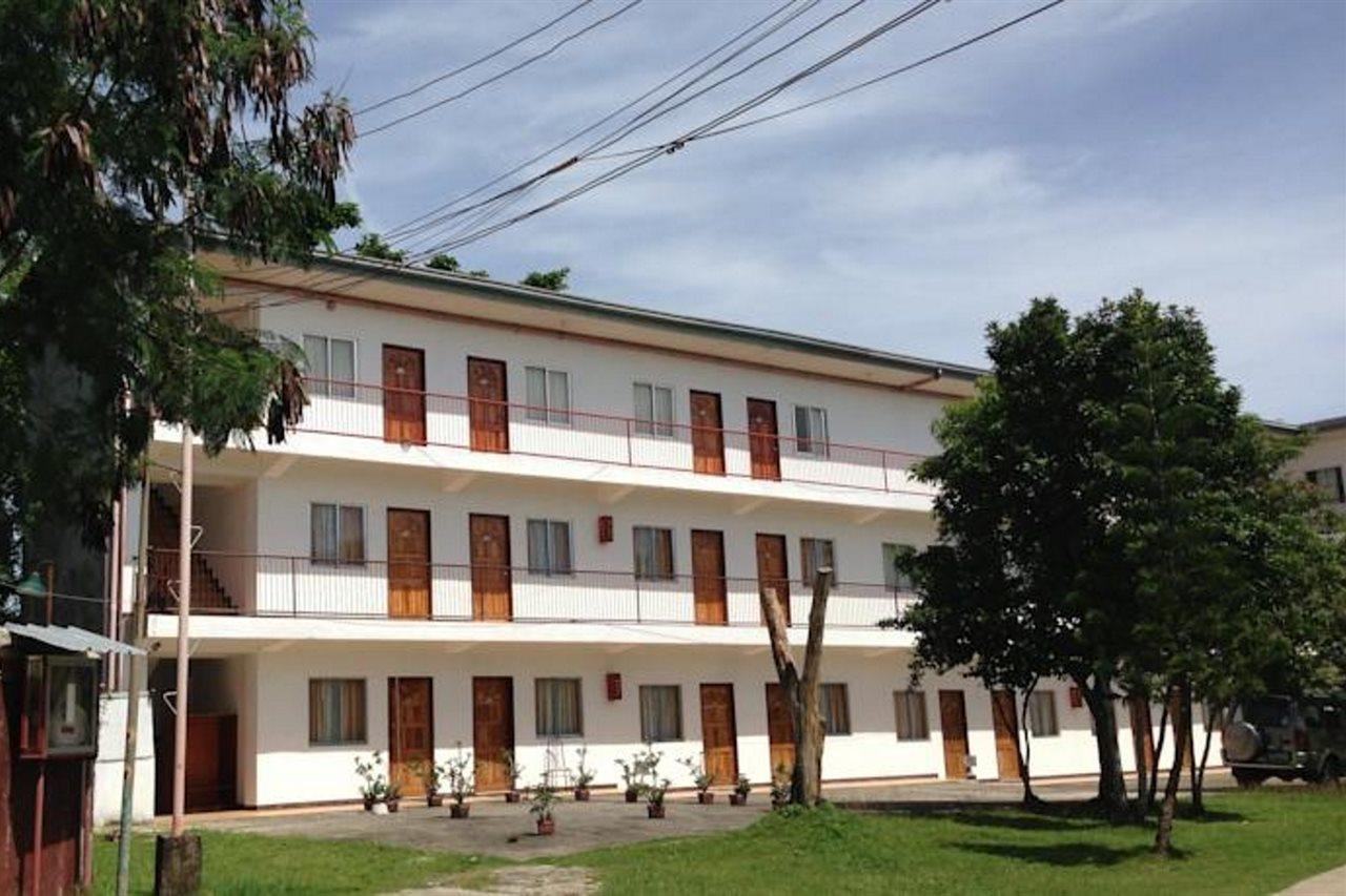 Ladaga Inn & Restaurant Panglao-stad Buitenkant foto